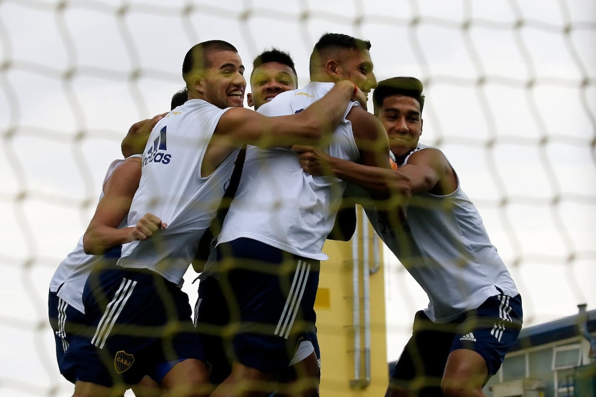 Los laterales Weigandt y Fabra, el delantero Wanchope Abila y el volante (refuerzo) Pol Fernández; titulares o suplentes, todos tiran para el mismo lado en el Boca de Russo