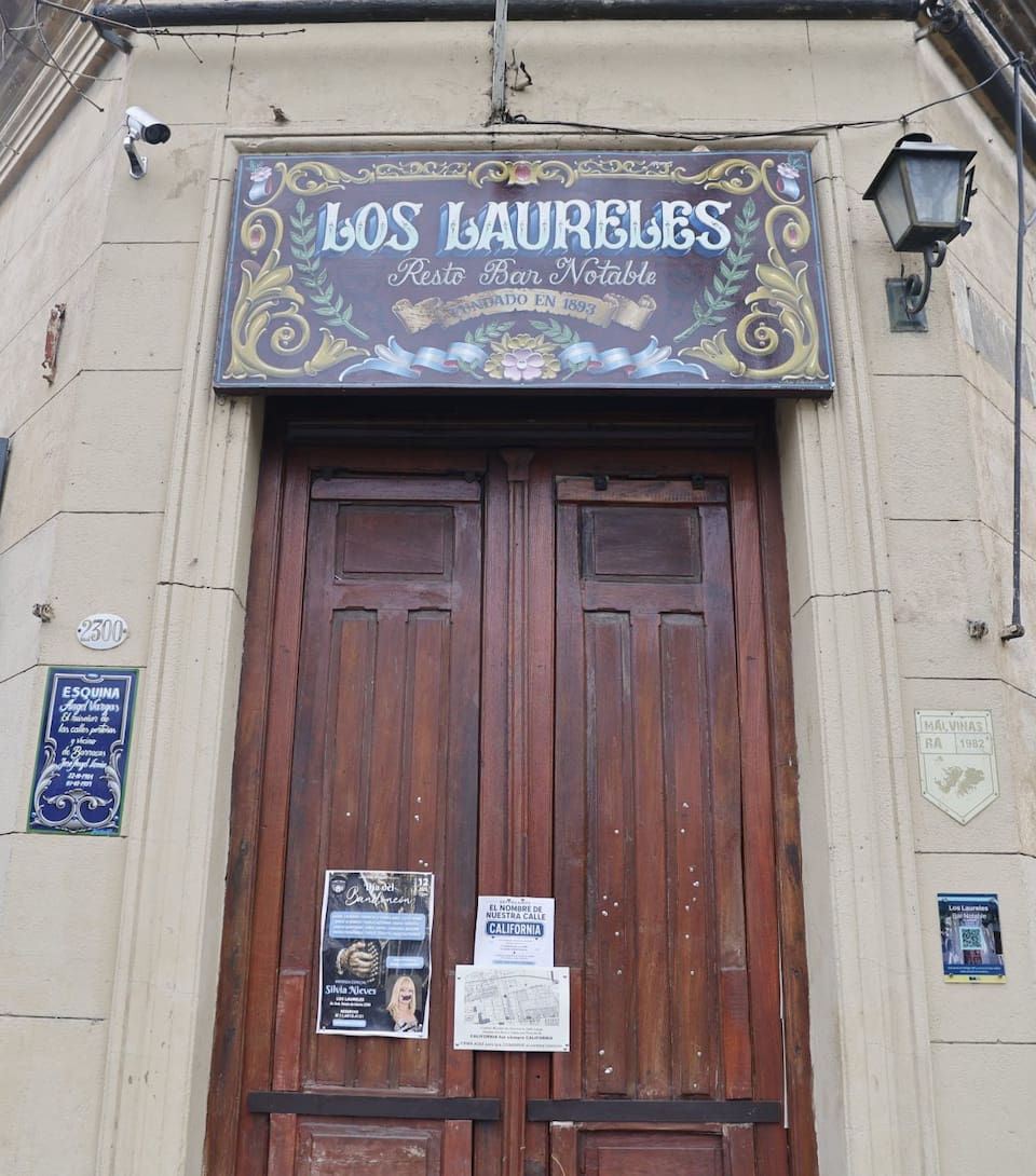"Los Laureles" está ubicado en la esquina de avenida Iriarte y Gonçalves Díaz