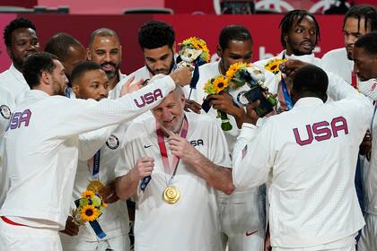 Los lazos olímpicos unieron a jugadores con el gran Gregg Popovich