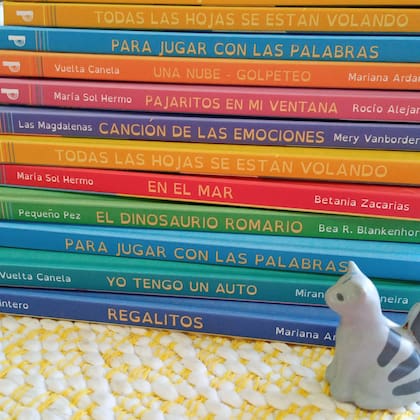 Los libros-canción de la serie Serenata de Papel, de Pupek