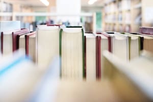 Los libros son el principal "alimento" de los grandes modelos de lenguaje de la inteligencia artificial