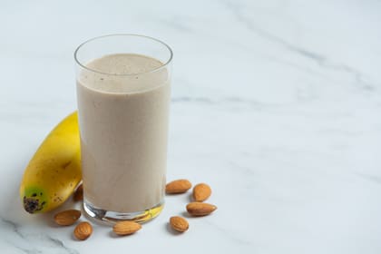 Los licuados de proteína se convirtieron en una de las opciones más prácticas y efectivas para ganar masa muscular