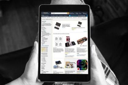 Los llamados "productos patrocinados" suelen desplazar al artículo que tú estás buscando