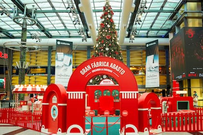 Los locales comerciales operarán hasta las 4 de la madrugada con rebajas que alcanzan el 50 por ciento