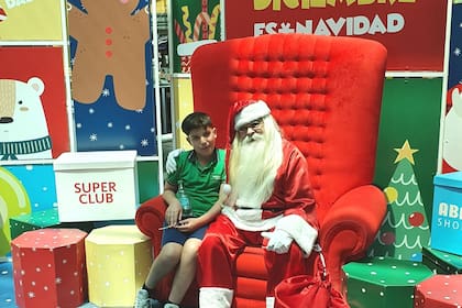 Los lugares para ir en Rosario y sacarse una foto con Papá Noel