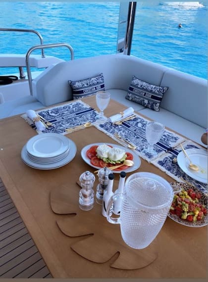 Los lujos del almuerzo de Cristiano Ronaldo y Georgina Rodríguez.