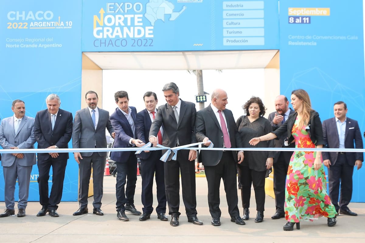 Los mandatarios de las provincias del NOA y el NEA se reunieron hoy en Resistencia, Chaco