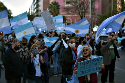 Los manifestantes por el 11S en la ciudad de Córdoba