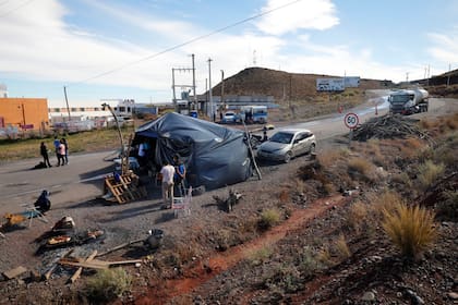 Los manifestantes son autoconvocados; su gremio, la Asociación de Trabajadores del Estado (ATE), ya acordó el incremento de 15% más sumas fijas no remunerativas