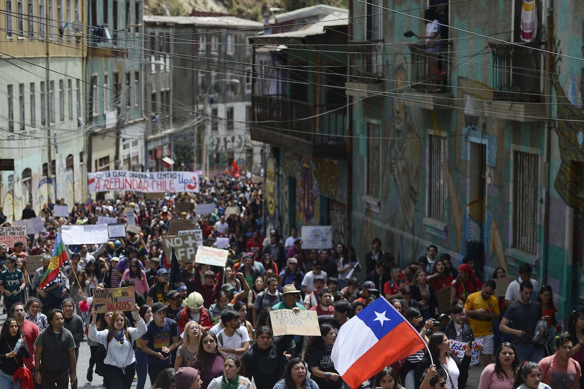 Los manifestantes volvieron a protestar ayer en Valparaíso