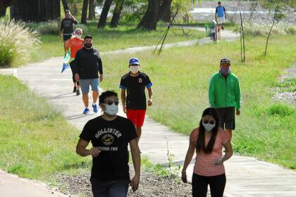 Los más jóvenes salieron, ayer, a hacer actividades al aire libre