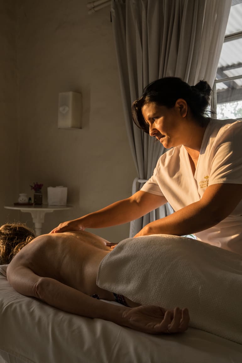 Los masajes relajantes son lo más solicitado dentro del menú de opciones de los spa