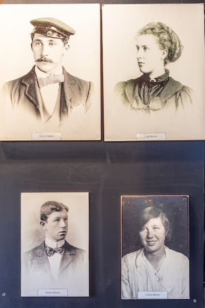 Los Masters: Percival, Jessie, Herbert y Cristina.