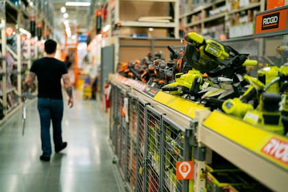 Los materiales industrializados provenientes de Asia y Brasil ofrecen precios y soluciones competitivas a escala global