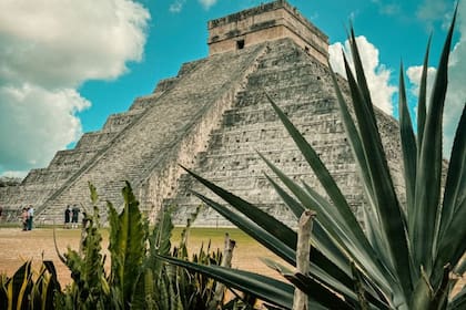 Los mayas fueron los primeros constructores de las ciudades en América