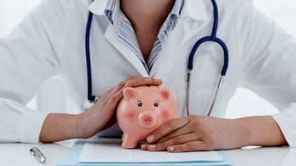 Los médicos que prestan sus servicios a las empresas de medicina prepaga reciben un honorario de entre 150 y 250 pesos por consulta