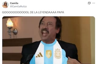 Dos goles anulados en el inicio del partido de Argentina desataron los mejores memes en las redes