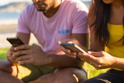 Los mensajes enviados entre iPhone y Android pueden ser interceptados debido a la falta de cifrado