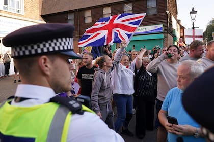 Los mensajes y la política antiinmigrantes se intensifican en Europa