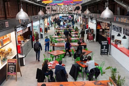 Los mercados renovados se inspiran en los europeos, donde lo viejo convive con lo nuevo