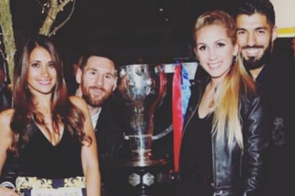 Los Messi y los Suárez, con el título de la Liga de España