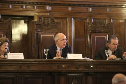 Los miembros de la Corte Suprema