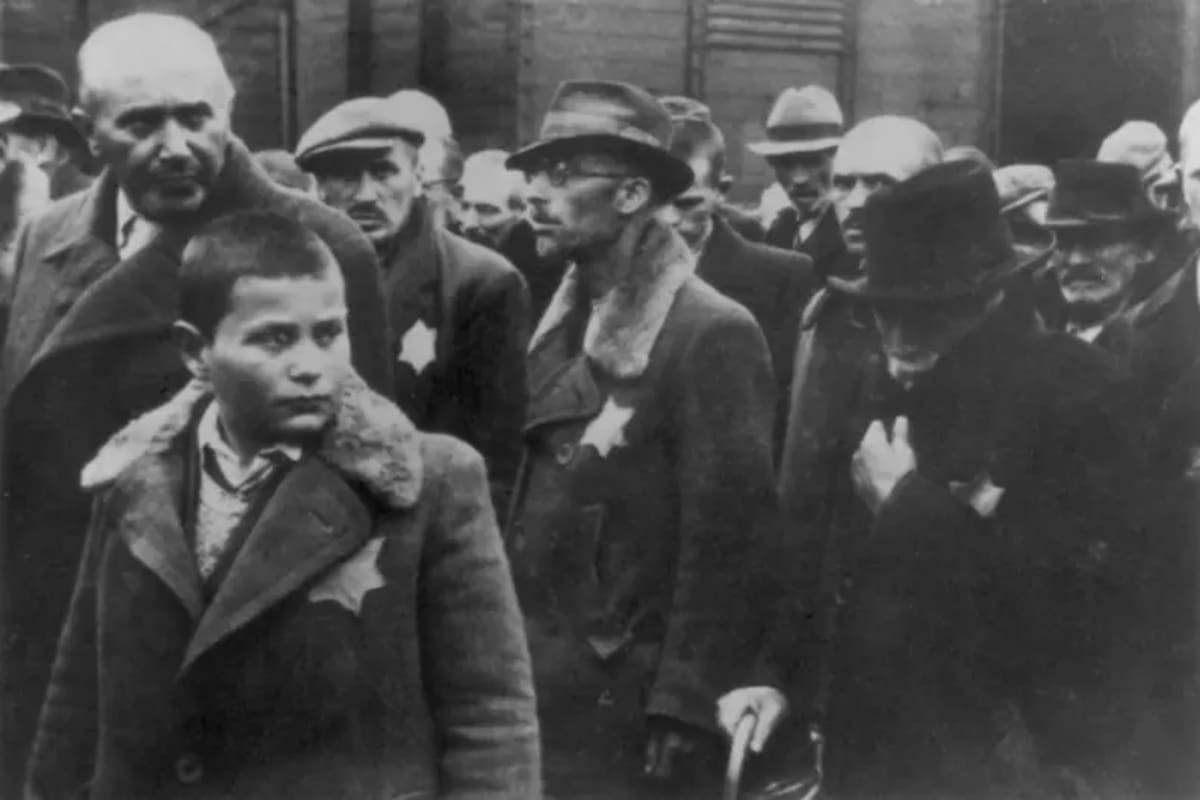 Los miembros de Sonderkommando no tenían poder para salvar a ningún otro prisionero de Auschwitz.