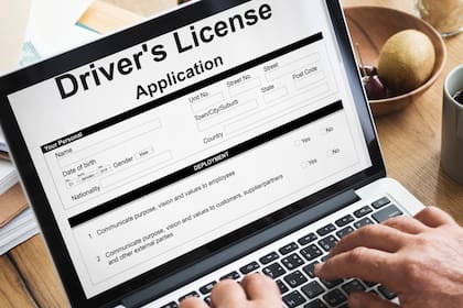 Los migrantes indocumentados en California no puede aplicar a la licencia de conducir con Real ID