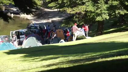 Los militantes de Grabois levantan el acampe en Lago Escondido