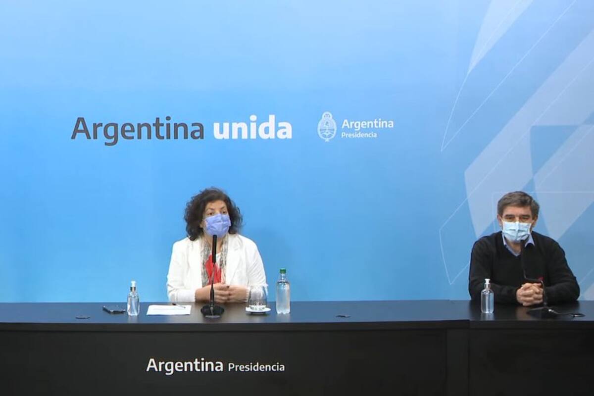 Los ministros de Salud Carla Vizzotti y Fernán Quirós
