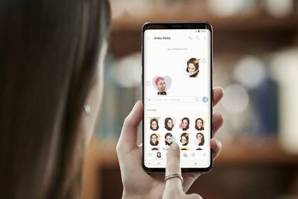 Los modelos S9 y S9+ incorporan un avatar 3D que imita las expresiones del usuario