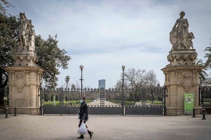 Los monumentos y parques públicos están cerrados para evitar contagios de coronavirus