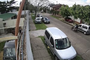 Los motochorros fueron registrados por cámaras de seguridad