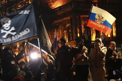 Los nacionalistas serbios apoyan incondicionalmente a Putin y la guerra en Ucrania
