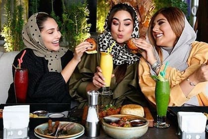 Los Nenes Ricos de Teherán RKOT, en su cuenta de Instagram