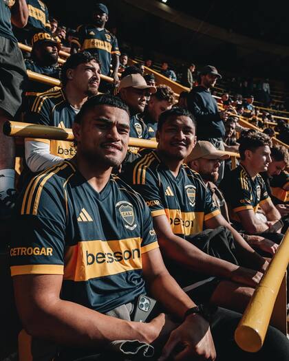 Los neozelandeses vivieron el clásico entre Boca y Racing (Foto: @allblacks)