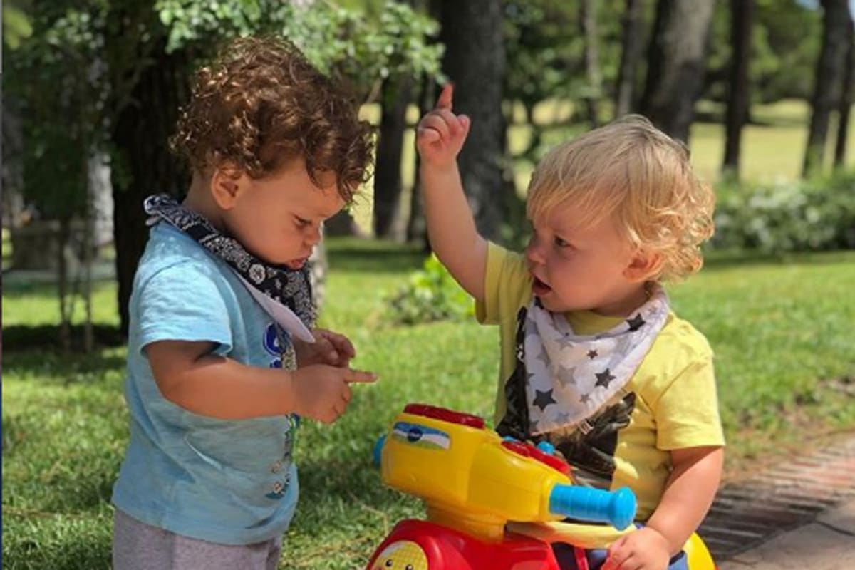 Los niños fueron retratados en las redes sociales en divertidas situaciones
