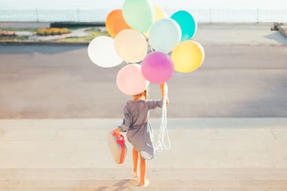 Los niños menores de seis años quedarían exentos de la ley de Florida que prohibe lanzar globos