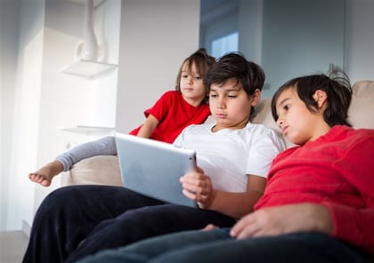 La aplicación de videos YouTube Kids es una alternativa que tienen los más pequeños para ver distintos programas infantiles