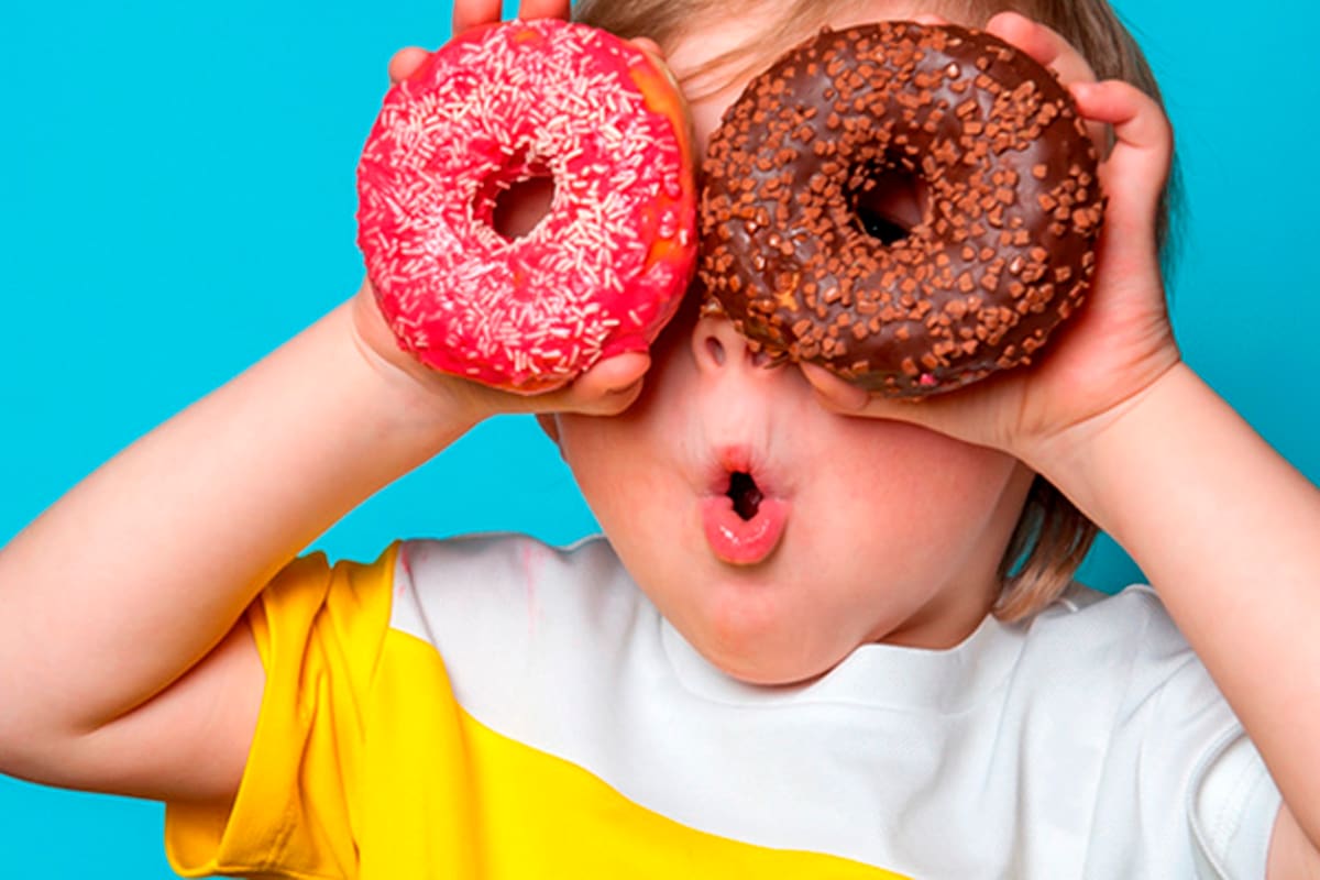 ¿Los niños que comen azúcar son más hiperactivos? Esta es la verdad detrás del mito