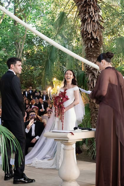 Los novios después de dar el sí