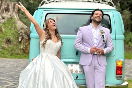 Los novios dieron el si después de comprometerse hace un año