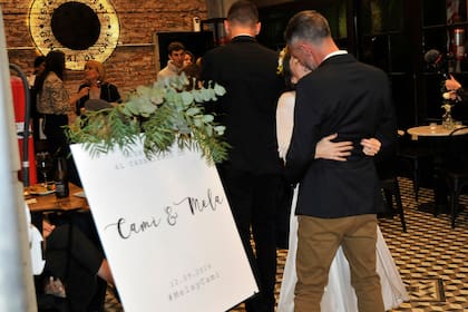 Los novios muy románticos