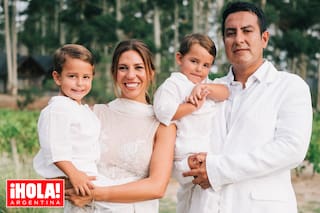 Santiago Brito y Mechi Lascano Risoleo se casaron en Carmelo frente a 350 invitados