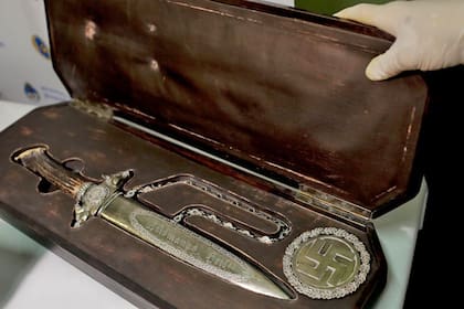 Los objetos nazis fueron secuestrados durante varios allanamientos