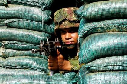 Los oficiales de la policía y el ejército en Tibú deben estar así todo el tiempo: "en situación"