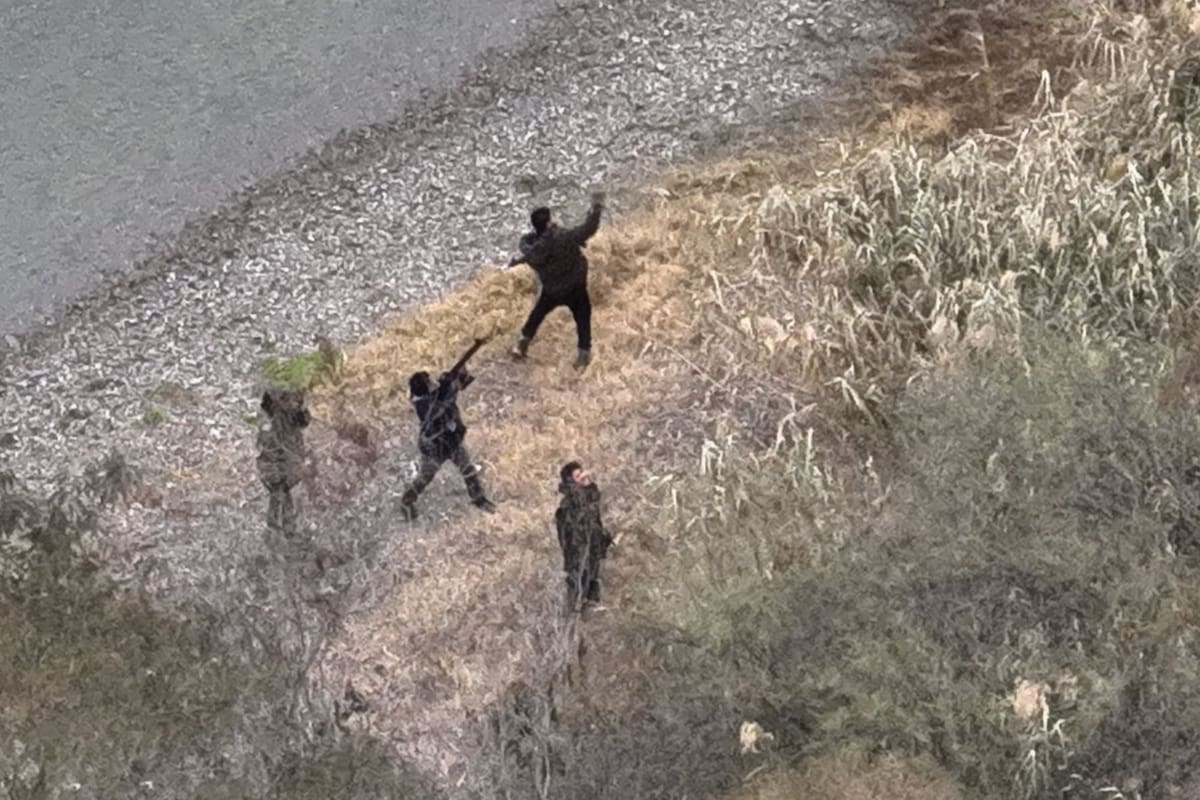 Los operadores de drones del DPS capturaron a los hombres armados que huían de México debido a la presencia militar y buscaban refugio en una isla entre Estados Unidos y México (DPS)