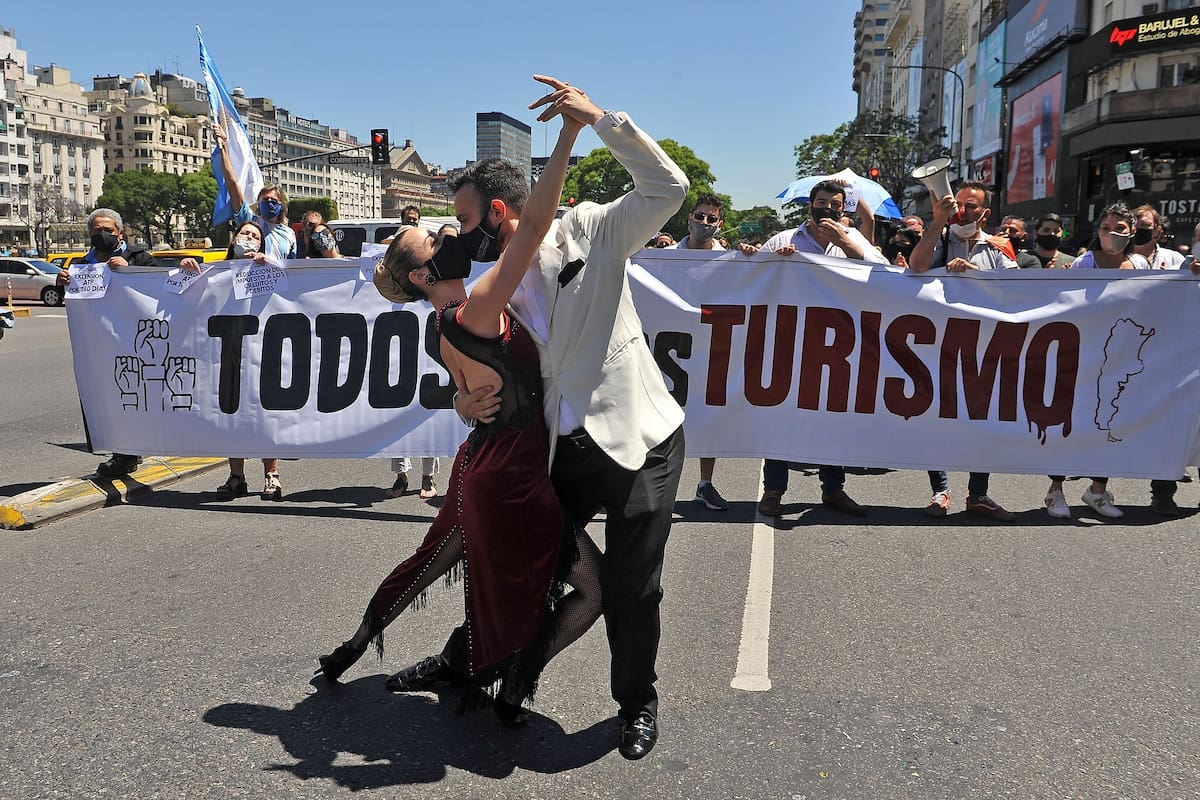 Los operadores turísticos reclaman ayuda por la crisis del sector por la pandemia.