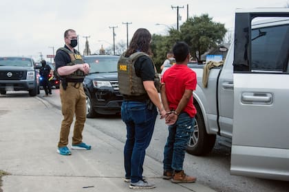 Los operativos de la CBP resultaron en 51 arrestos de extranjeros por infracciones a la ley de inmigración y otros delitos