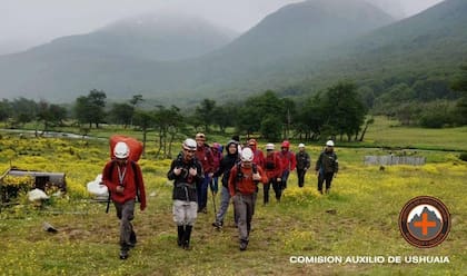 Los operativos en alta montaña requieren coordinación, experiencia y equipamiento especializado para asistir o recuperar personas en áreas remotas (Foto de archivo)
